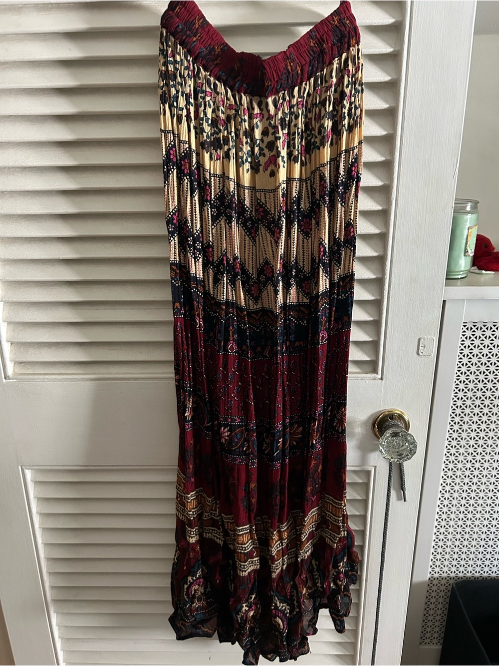 Elastic Waist Burgundy and Cream Printed Maxi Skirt